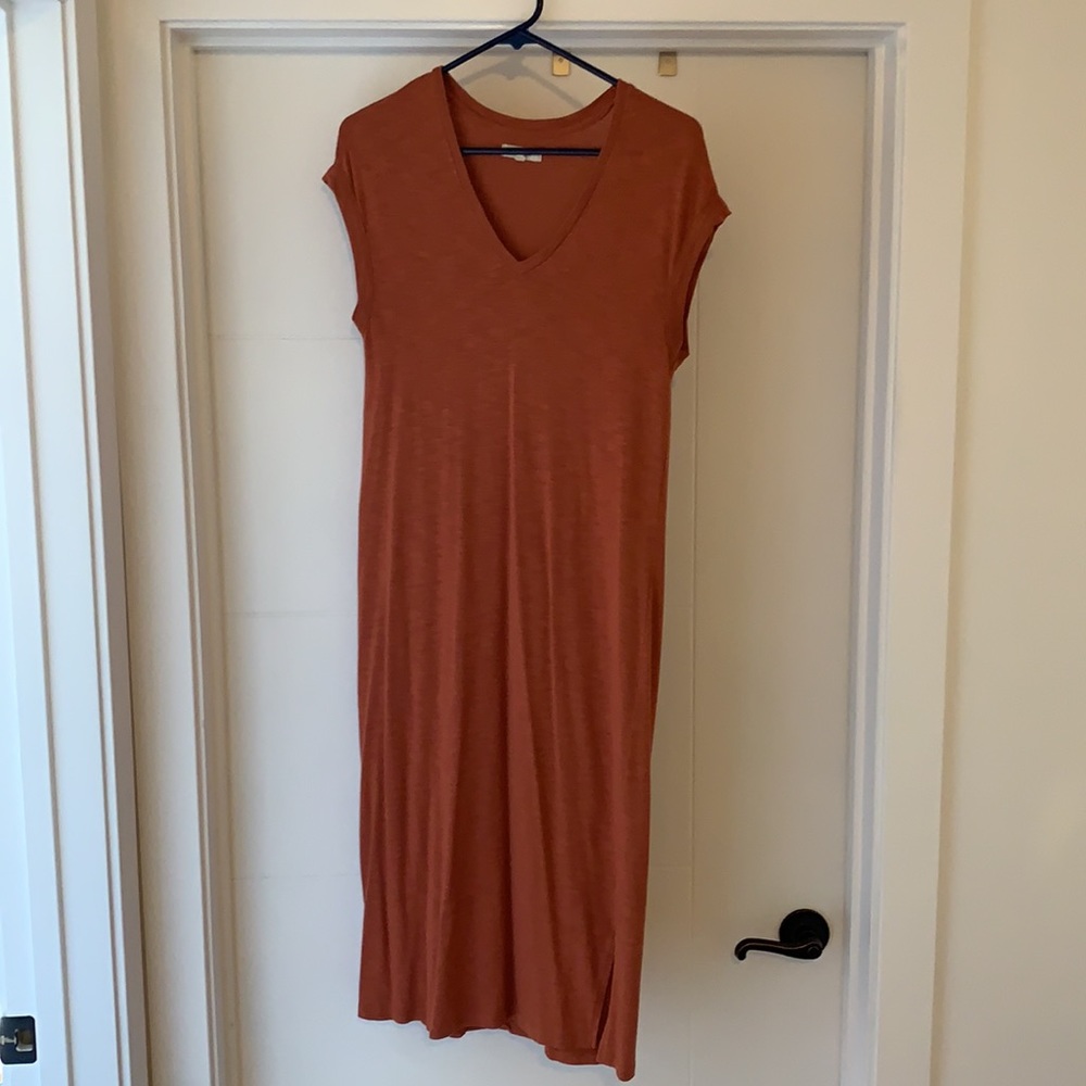 Madewell short sleeve dress in burnt orange. Length is below the knee